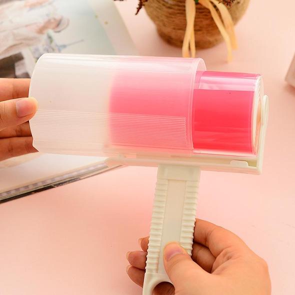 Roll Master™ - Gel Lint Roller (Washable/Reusable)